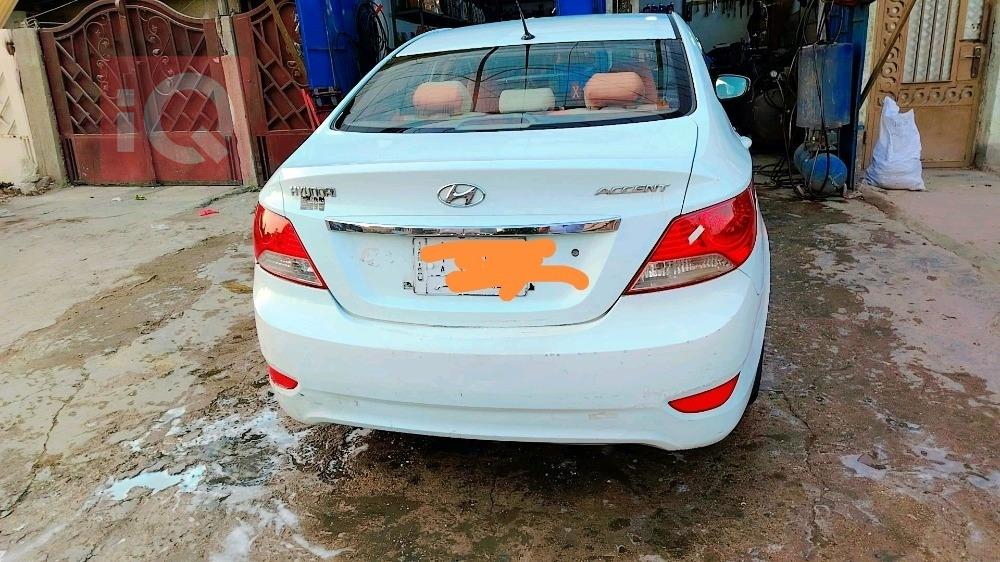 هیوندای ئەکسنت